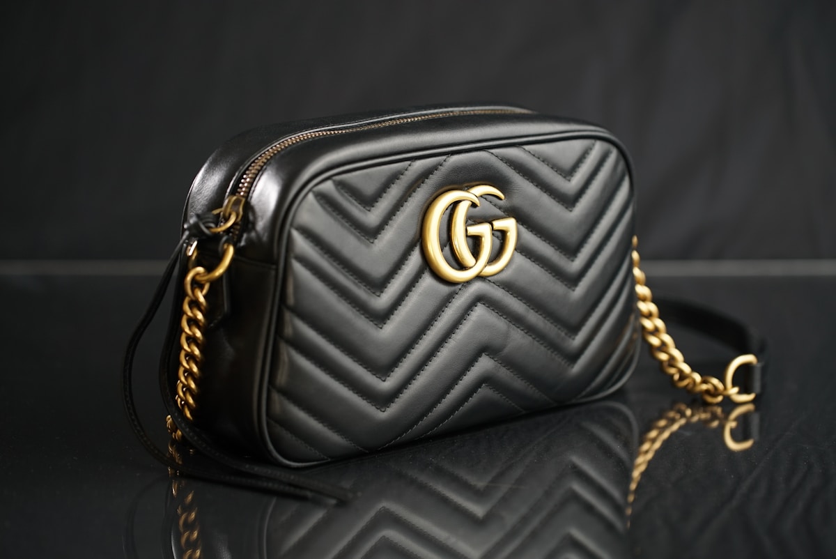 Vintage leather bag